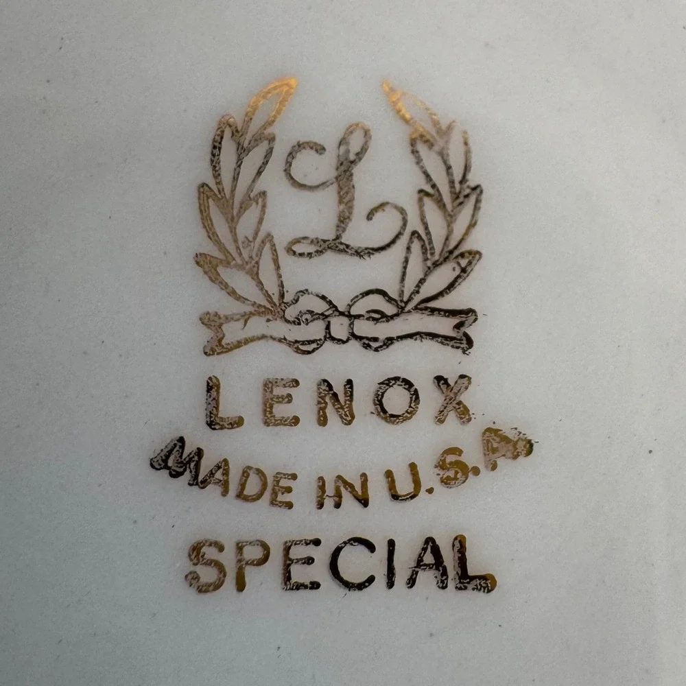 VTG Lenox Shallow Soup Bowl Ivory Holly Leaves Gold Trim Christmas Holiday